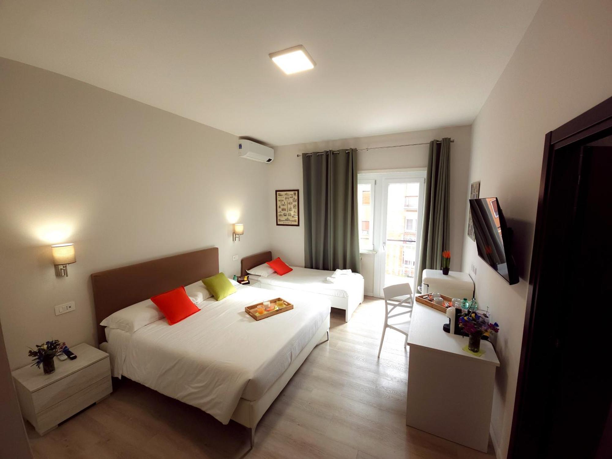 Piol Guest House ローマ エクステリア 写真